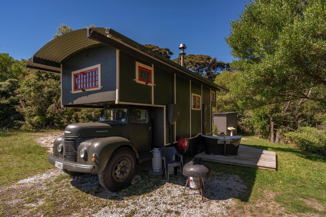 タカカ Golden Bay Hideawayヴィラ エクステリア 写真